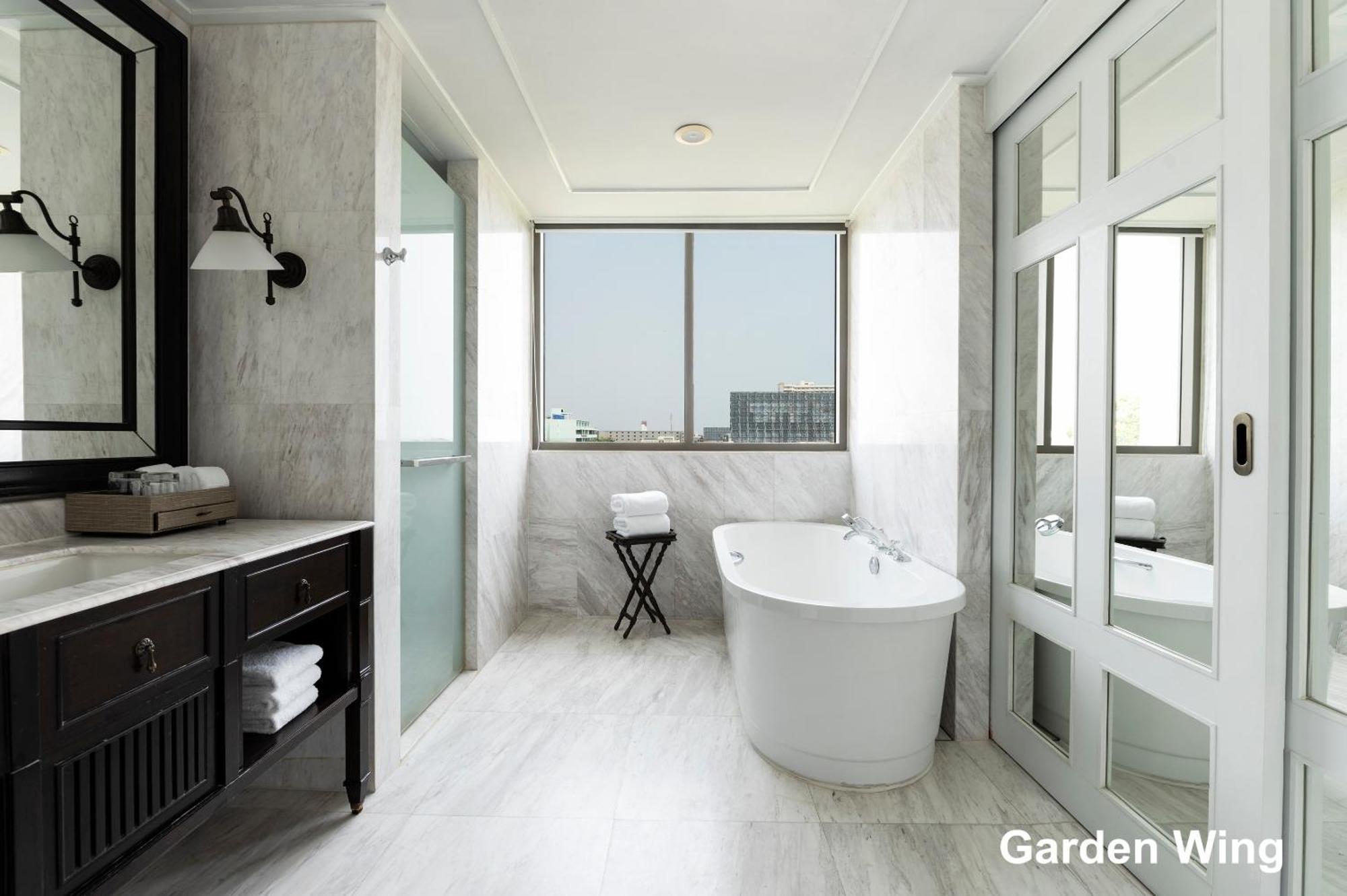 Intercontinental By Ihg Resort 5*